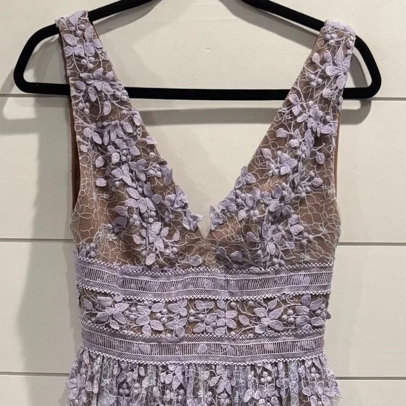 Bronx & Banco Purple Plunge Megan Floral Embroidered Lace Gown - Picture 6 of 10